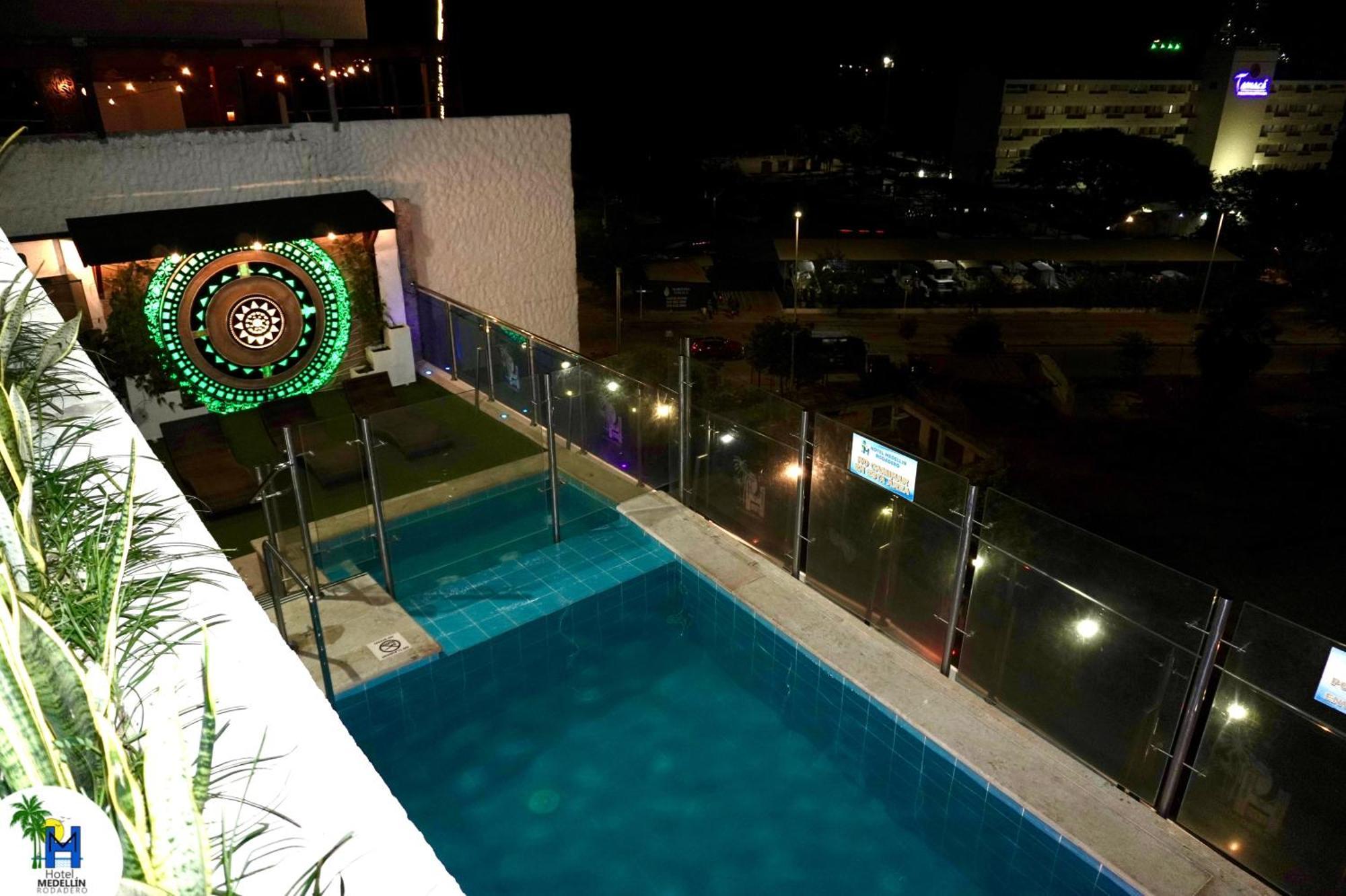 Hotel Medellin Rodadero Gaira エクステリア 写真