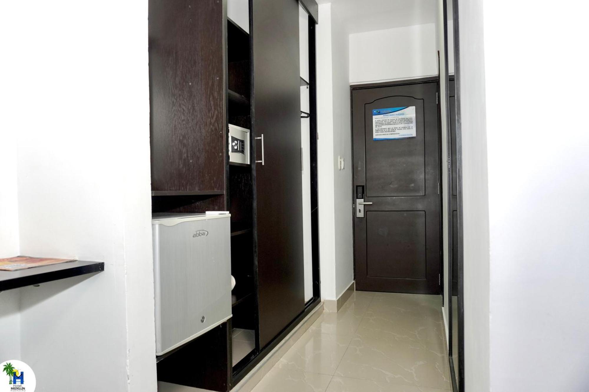 Hotel Medellin Rodadero Gaira エクステリア 写真